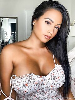 Exciting Yineth Moreno onlyfans gallery part 1
