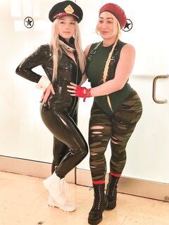 Orchidsandhoney / Blutube / Babyblubunny in latex, leaked