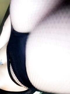 Blonde Bellax onlyfans gals
